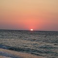 Slonko juz prawie zaszlo:) #fale #morze #Niebo #Rodos #ZachódSłońca #Kremasti