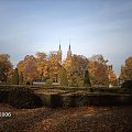 Bialystok/jesien w palacowym parku