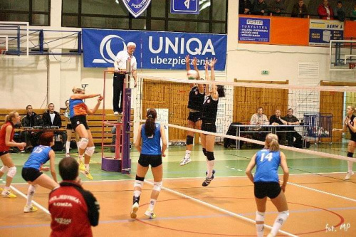 UKS Jedynka vs. Legionowo #Łomża #lodowisko #PortalŁomży