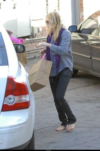 Mary-Kate shopping at Lanny Nails in Los Angeles-paparazzi grudzień 2007