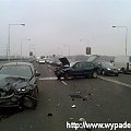 ostry wypadek samochodowy, zdjecie ze strony ktora pokazuje wypadki aut, a ktora ja prowadze http://wypadek.info #wypadki #samochodowe #zdjecia #wypadek #auto #kraksy