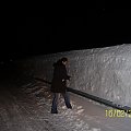 Droga E134 na Haukelifjell - jeszcze skromne zaspy przy drodze :-)