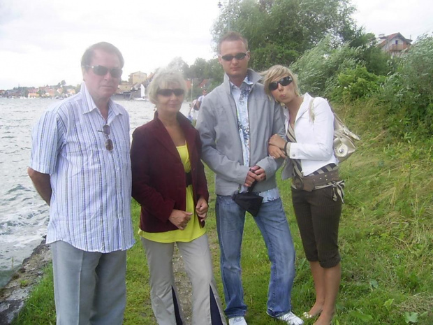 wujek Wiesiek , ciocia Mila , Magda i Tomek 24 czerwca 2007