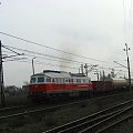 08.03.2008 BR232 105-7 (PCC Kolchem) ze składem beczek do Niemiec wjeżdża na stcję towarową KOB.