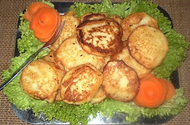 Placki ziemniaczane.Przepisy: www.foody.pl , WWW.kuron.pl i http://kulinaria.uwrocie.info/ #DrugieDania #obiad #kulinaria #jedzenie #ziemniaki #placki