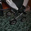 spacerówka z rozłożoną budą