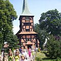 Wiejski kościółek ryglowy w Stegnie. Autor Zbigniew Gęsiński