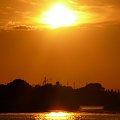 Niczym atomowy świt... #ZachódSłońca #jeziora #sunshine #atom #wybuch