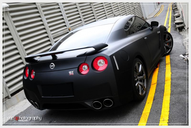 Nissan GT-R Matt Black