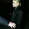 Ashley leaving CFDA-paparazzi czerwiec 2008