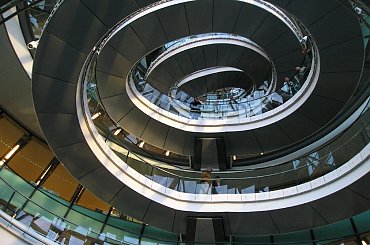 w glowie sie moze nie jednemu zakrecic:P #schodki #budynki #CityHall #NoweMiasto