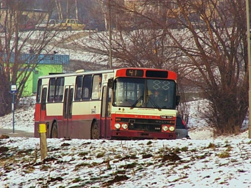 MPK Tarnów #232. 21 grudnia 2007r. Linia 41.
Pozostałe cztery autobusy były nadal eksploatowane, lecz mniej intensywnie.Początkowo ograniczono kursy w dni wolne od pracy, później praktycznie zaprzestano kursowania w okresie wakacji letnich.