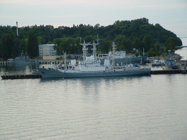 Widok z promu do Karlskrony, Port w Gdyni.