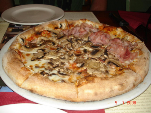 prawdziwa włoska pizza - pyyycha