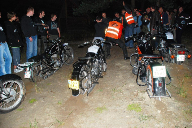 I RAJD NOCNY MOTOCYKLI ZABYTKOWYCH Kresy 2008