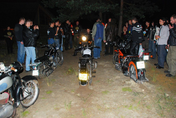 I RAJD NOCNY MOTOCYKLI ZABYTKOWYCH Kresy 2008