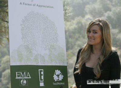 EMA and E! Entertainment Television Tree Planting Event-events kwiecień 2007