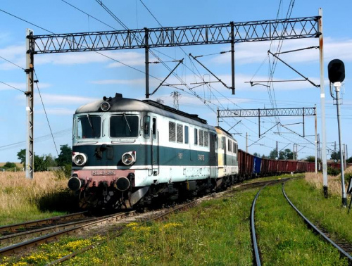#Lokomotywa #lokomotywy #kolej #pkp #rumun #rumuny #polsat #polsaty #pociągi #brutto #towary #manewry