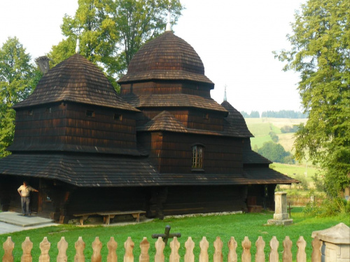 #góry #architektura #cerkiew #bieszczady #drewniany #zabytek #cmentarz