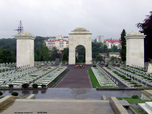 Cmentarz Orląt Lwowskich.
