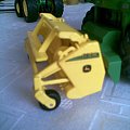 John Deere 7400