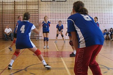 córka zaprosiła mnie na mecz :) #PiłkaSiatkowa #siatkówka #mecz #rozgrywki #sport #szkoła