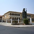 Nikozja - Pałac biskupa Makariosa, pierwszego prezydenta Cypru #Cypr #Nikozja