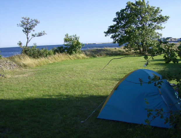 Z namiotu do brzegu Bałtyku mieliśmy ok. 20 metrów :)