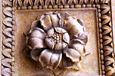 #rzeżba #brama #ozdoba