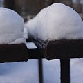 #zima #śnieg #ławka #cmentarz