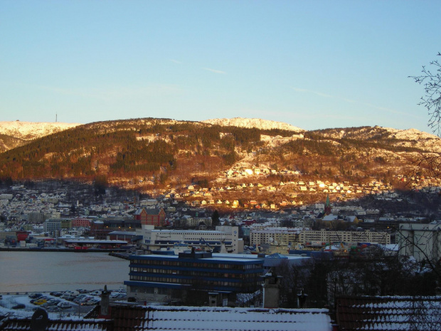 Bergen Norwegia. #norwegia #krajobraz #bergen #widoki #podróże #góry #morze