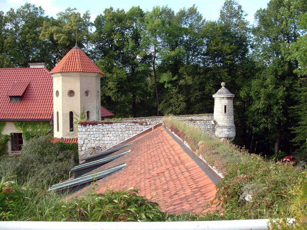 daszek nad bramą