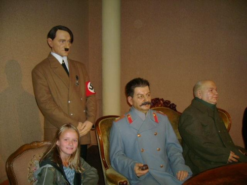 hitler i inni