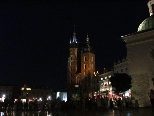 Rynek nocą #KrakówWakacje