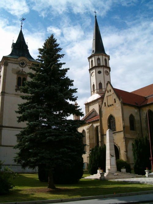Lewocza - kościół św. Jakuba i ratusz #Słowacja