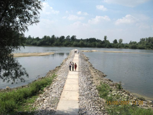 15.08.2007 budowa mostu w Puławach