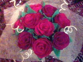 bukiet z 9 róż, odcienie czerwieni #bukiet #KwiatyZBibuły #handmade