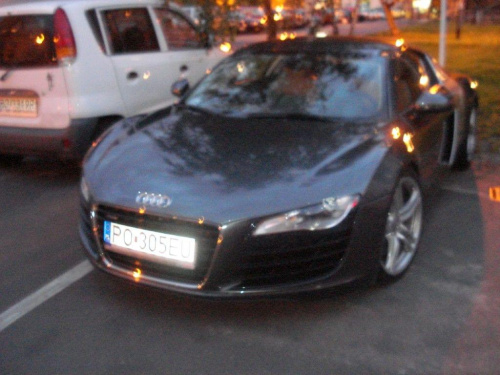 Audi R8