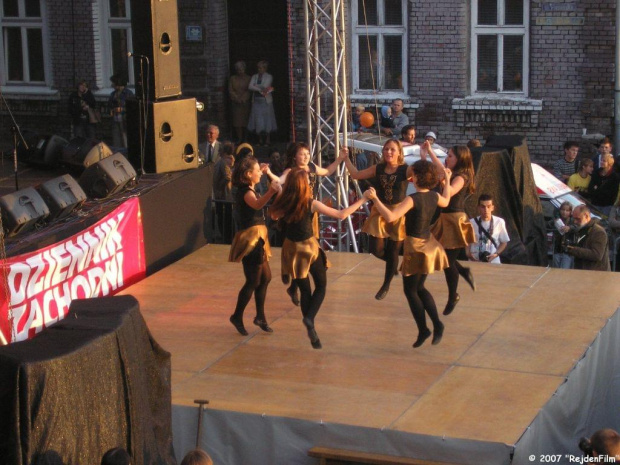 Dziewczyny z zespołu Glendalough - super tanczą #Festiwal