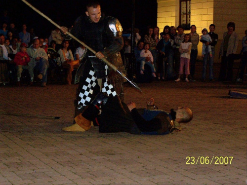 noc świętojańska - pokazy walk rycerskich #militaria #żołnierze #rycerze