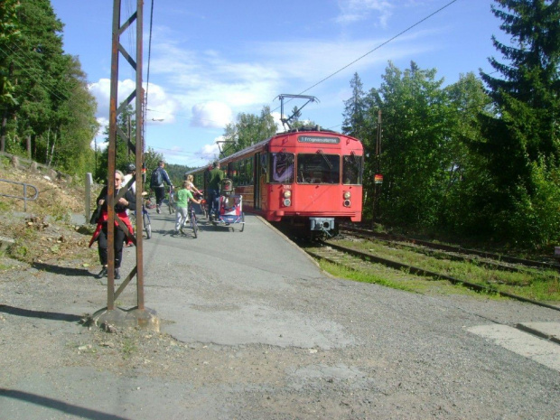 T-bana, stacja, podróżni - turyści