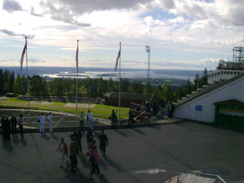 Holmenkollen, skocznia przy progu, widok na Oslofjord