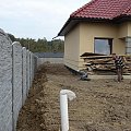 na wiosnę pomalujemy ogrodzenie pod kolor elewacji